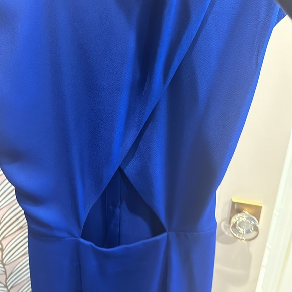 Dress - Picture 4 of 6